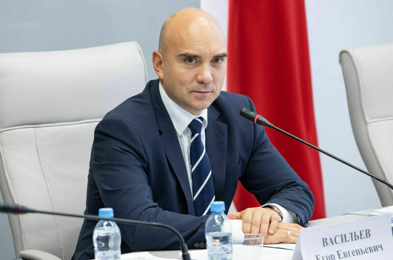 Прием граждан проводит Егор Васильев - депутат Заксобрания края..